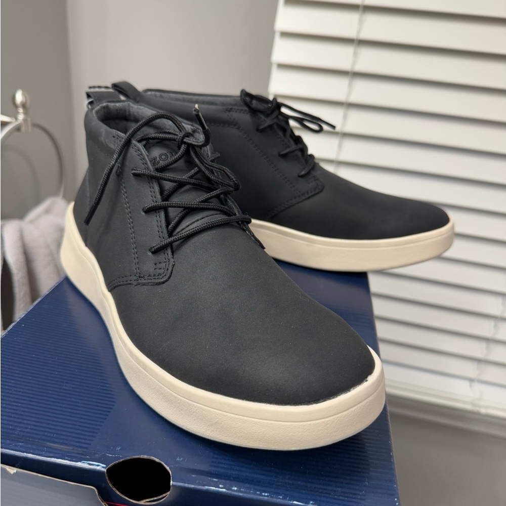 🥾🆕IZOD Men’s Black Chukka Boots, Size 8🥾